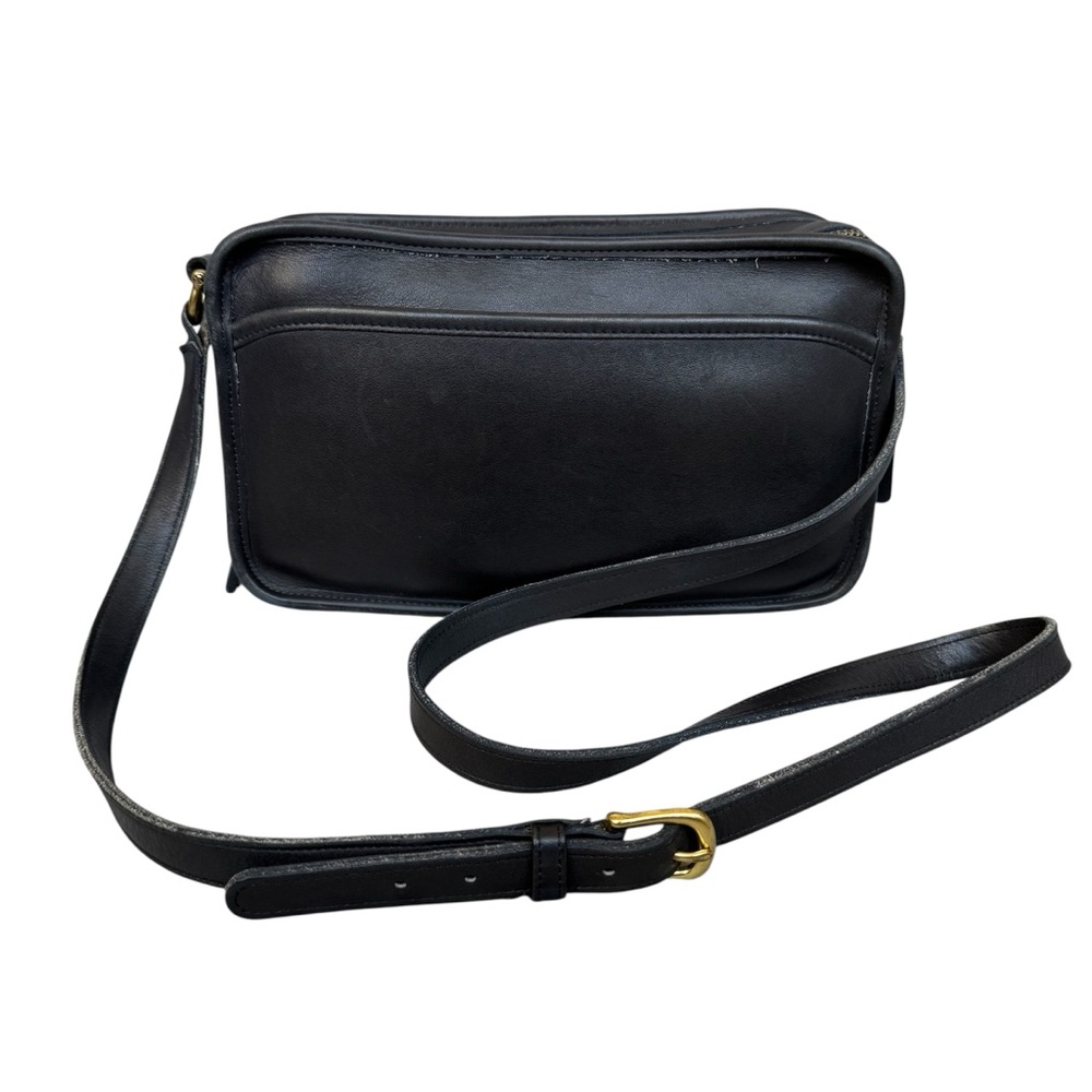 Coach Swingpack Crossbody Style 9974 in Signature Leather Black